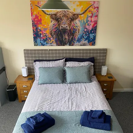 Heads In Beds *